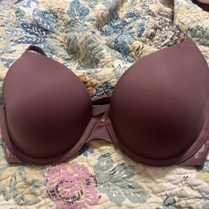 Victoria's Secret Bra Sz 34C wear every where T-shirt lightly lined Blush